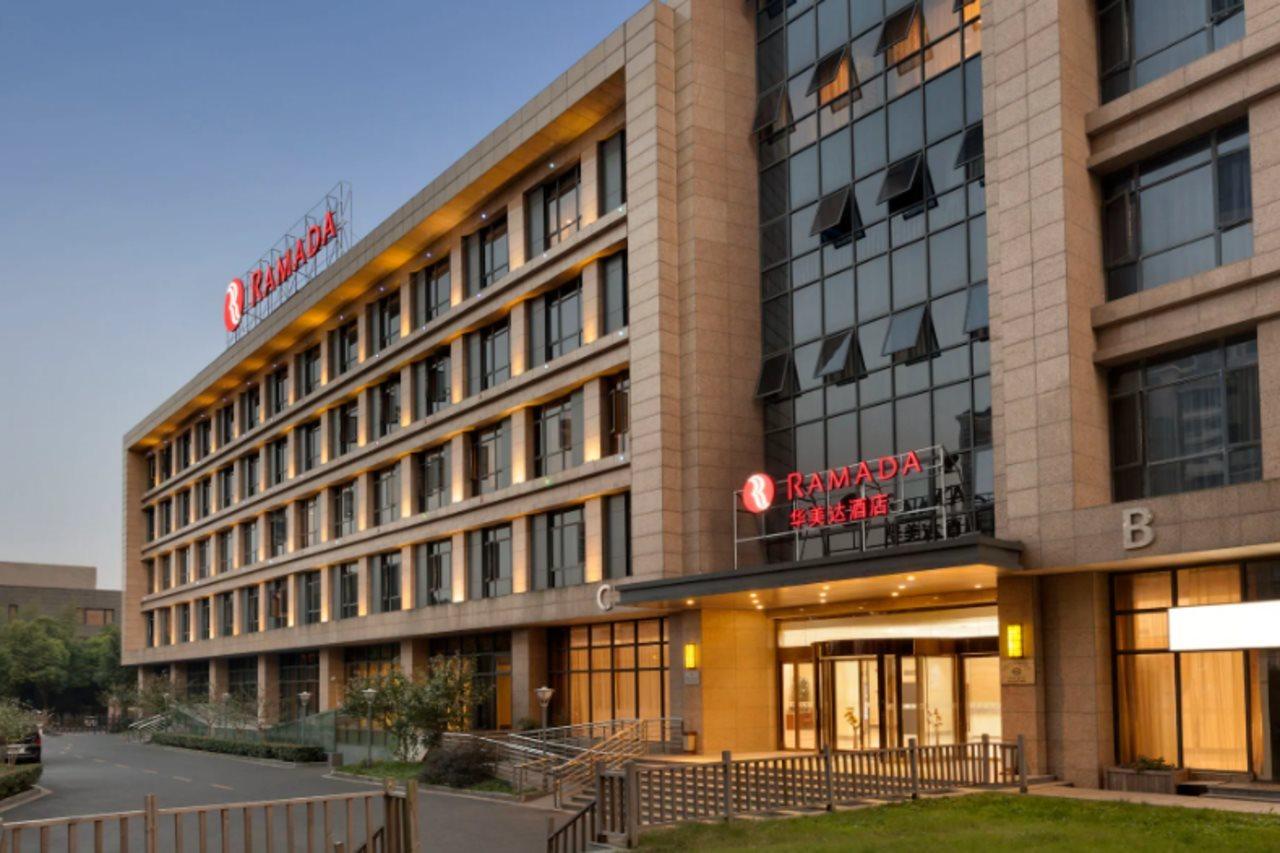 Ramada Shanghai Minhang Xangai Exterior foto